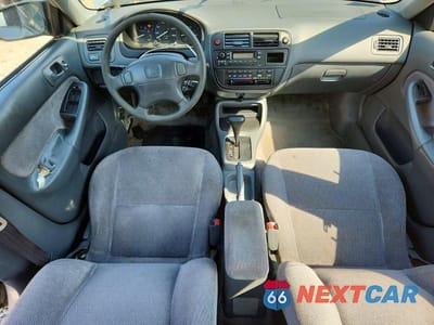 Zdjęcie 8 z 12 samochodu: 1998 HONDA CIVIC LX VIN:1HGEJ6670WL042509 - miniatura