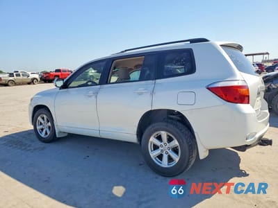 Drugie zdjęcie samochodu z przodu: 2010 TOYOTA HIGHLANDER BASE VIN:5TDZK3EH0AS001990 - miniatura