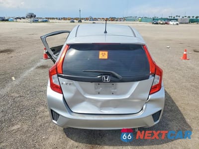 Zdjęcie 6 z 13 samochodu: 2015 HONDA FIT LX VIN:3HGGK5H59FM751918 - miniatura