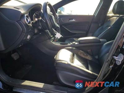 Zdjęcie 7 z 13 samochodu: 2016 MERCEDES-BENZ GLA 250 VIN:WDCTG4EB3GJ225831 - miniatura