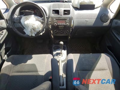 Zdjęcie 8 z 12 samochodu: 2013 SUZUKI SX4 VIN:JS2YB5A30D6102099 - miniatura