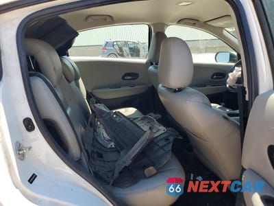 Zdjęcie 11 z 13 samochodu: 2018 HONDA HR-V LX VIN:3CZRU5H32JM703292 - miniatura