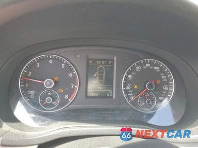 Zdjęcie 9 z 13 samochodu: 2012 VOLKSWAGEN PASSAT SE VIN:1VWBP7A36CC083620 - miniatura