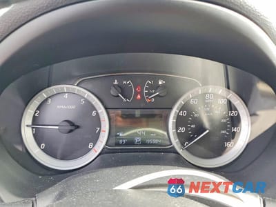 Zdjęcie 9 z 12 samochodu: 2015 NISSAN SENTRA SV VIN:3N1AB7AP5FY219962 - miniatura