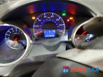 Zdjęcie 9 z 13 samochodu: 2009 HONDA FIT SPORT VIN:JHMGE88489S044236 - miniatura