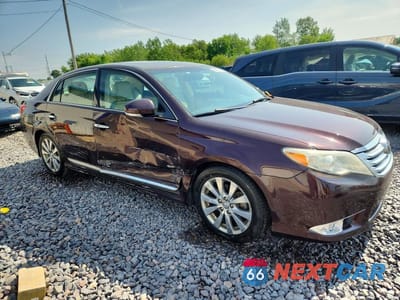 Czwarte zdjęcie samochodu z boku: 2011 TOYOTA AVALON LIMITED VIN:4T1BK3DB8BU437736 - miniatura