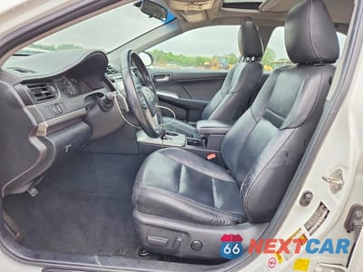 Zdjęcie 7 z 13 samochodu: 2014 TOYOTA CAMRY SE SPORT VIN:4T1BF1FK4EU726624 - miniatura