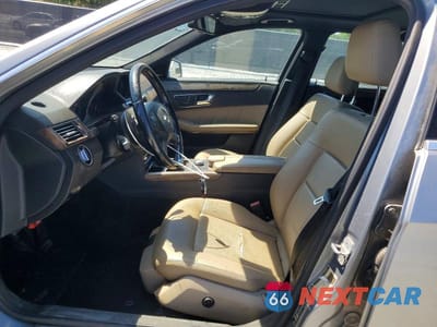 Zdjęcie 7 z 12 samochodu: 2011 MERCEDES-BENZ E 350 BLUETEC VIN:WDDHF2EBXBA451057 - miniatura