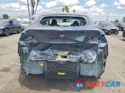 Zdjęcie 6 z 14 samochodu: 2024 TESLA MODEL Y VIN:7SAYGDED8RF032889 - miniatura
