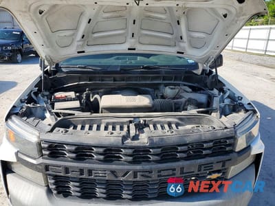 Zdjęcie 11 z 12 samochodu: 2021 CHEVROLET SILVERADO K1500 VIN:3GCUYAEF8MG359725 - miniatura