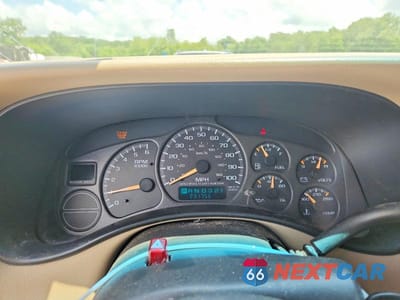 Zdjęcie 9 z 12 samochodu: 2002 CHEVROLET SILVERADO K1500 VIN:2GCEK19TX21352240 - miniatura
