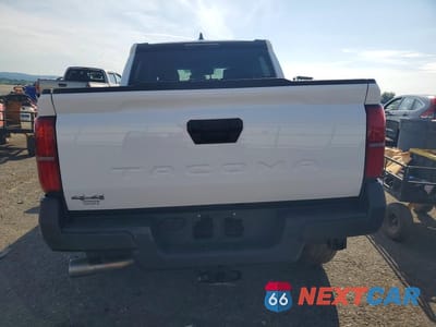 Zdjęcie 6 z 12 samochodu: 2025 TOYOTA TACOMA SR VIN:3TYLD5KN4ST012213 - miniatura