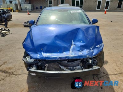 Piąte zdjęcie samochodu w środku: 2018 HYUNDAI ELANTRA VALUE EDITION VIN:5NPD84LF3JH384555 - miniatura