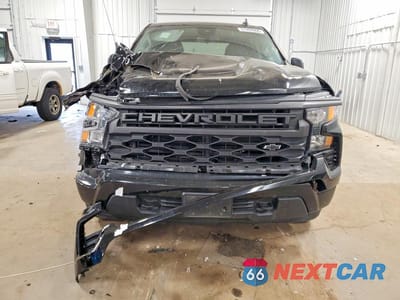 Piąte zdjęcie samochodu w środku: 2022 CHEVROLET SILVERADO K1500 CUSTOM VIN:1GCPDBEK9NZ545321 - miniatura