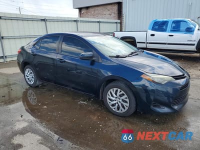 Czwarte zdjęcie samochodu z boku: 2017 TOYOTA COROLLA LE VIN:5YFBURHEXHP734146 - miniatura