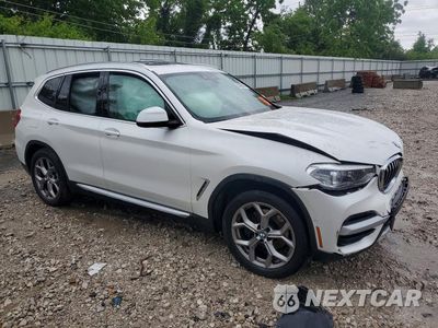 Czwarte zdjęcie samochodu z boku: 2021 BMW X3 XDRIVE30I VIN:5UXTY5C04M9E63308 - miniatura