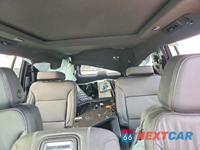 Zdjęcie 10 z 13 samochodu: 2023 GMC YUKON XL DENALI VIN:1GKS2JKL7PR392260 - miniatura