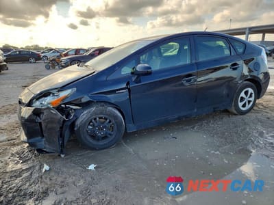 2015 TOYOTA PRIUS TWO JTDKN3DU3F0423270 - główne zdjęcie licytacji z USA - miniatura