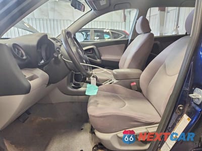 Zdjęcie 7 z 12 samochodu: 2006 TOYOTA RAV4 BASE VIN:JTMBK33V366005923 - miniatura