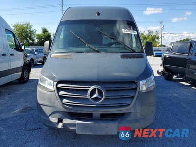 Piąte zdjęcie samochodu w środku: 2019 MERCEDES BENZ SPRINTER 2500 VIN:WD4PF1CD9KP137715 - miniatura