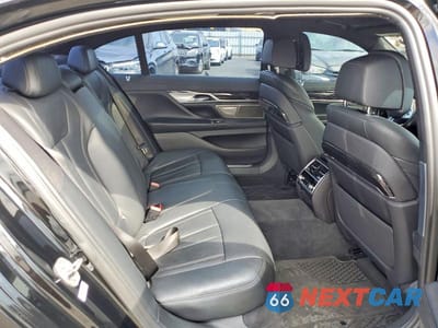 Zdjęcie 10 z 12 samochodu: 2022 BMW 740 I VIN:WBA7T2C07NCJ53362 - miniatura