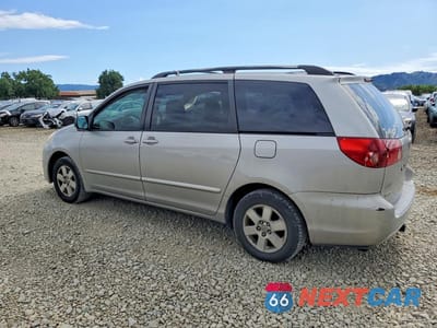 Drugie zdjęcie samochodu z przodu: 2007 TOYOTA SIENNA LE 8-PASSENGER VIN:5TDZK23C07S057602 - miniatura
