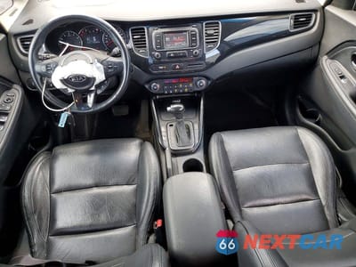 Zdjęcie 8 z 13 samochodu: 2014 KIA RONDO VIN:KNAHU8A38E7034942 - miniatura