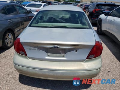 Zdjęcie 6 z 13 samochodu: 2003 FORD TAURUS SE VIN:1FAFP53U83G155396 - miniatura
