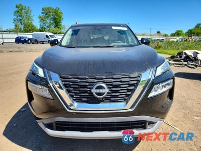 Piąte zdjęcie samochodu w środku: 2023 NISSAN ROGUE SV VIN:JN8BT3BA4PW435476 - miniatura
