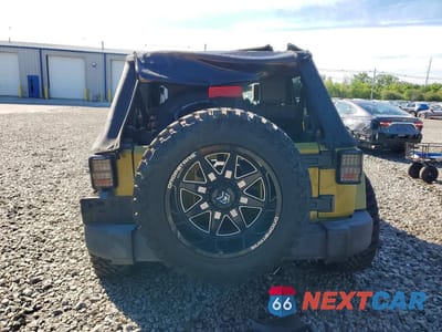Zdjęcie 6 z 13 samochodu: 2007 JEEP WRANGLER SAHARA VIN:1J8GA59147L161148 - miniatura