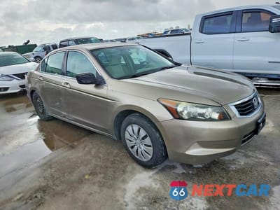Czwarte zdjęcie samochodu z boku: 2010 HONDA ACCORD LX VIN:1HGCP2F36AA163805 - miniatura