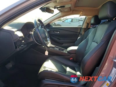 Zdjęcie 7 z 12 samochodu: 2024 HONDA ACCORD TOURING HYBRID VIN:1HGCY2F87RA074569 - miniatura