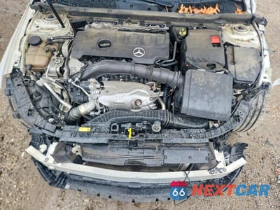 Zdjęcie 11 z 13 samochodu: 2022 MERCEDES-BENZ CLA 250 4MATIC VIN:W1K5J4HB0NN253044 - miniatura