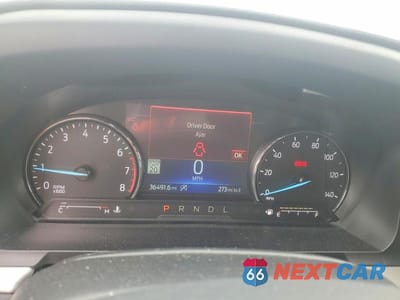 Zdjęcie 9 z 13 samochodu: 2024 FORD EXPLORER XLT VIN:1FMSK7DH9RGA56787 - miniatura