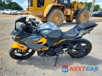 Trzecie zdjęcie samochodu z tyłu: 2018 KAWASAKI EX400 VIN:JKAEXKG18JDA02369 - miniatura