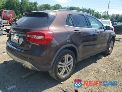 Trzecie zdjęcie samochodu z tyłu: 2015 MERCEDES-BENZ GLA 250 4MATIC VIN:WDCTG4GB2FJ117972 - miniatura