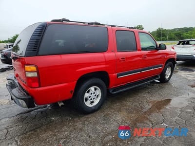 Trzecie zdjęcie samochodu z tyłu: 2001 CHEVROLET SUBURBAN K1500 VIN:3GNFK16T11G163434 - miniatura