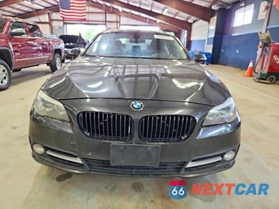 Piąte zdjęcie samochodu w środku: 2015 BMW 528 XI VIN:WBA5A7C56FD626301 - miniatura