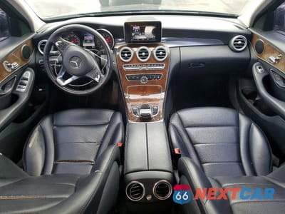 Zdjęcie 8 z 12 samochodu: 2015 MERCEDES-BENZ C 300 VIN:55SWF4JB0FU043083 - miniatura