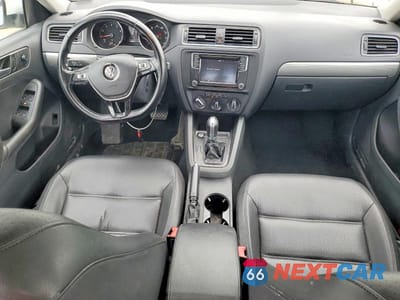 Zdjęcie 8 z 12 samochodu: 2017 VOLKSWAGEN JETTA VIN:3VWDB7AJXHM262738 - miniatura