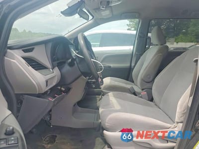 Zdjęcie 7 z 13 samochodu: 2020 TOYOTA SIENNA L VIN:5TDZZ3DCXLS088110 - miniatura