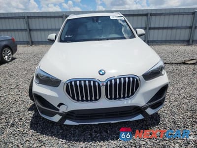 Piąte zdjęcie samochodu w środku: 2021 BMW X1 SDRIVE28I VIN:WBXJG7C02M5S78320 - miniatura