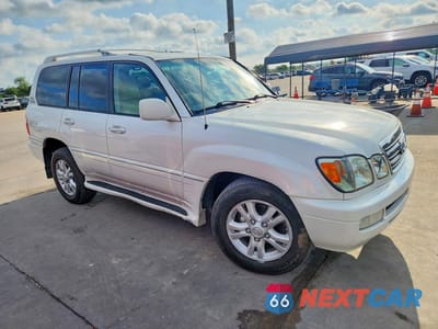 Czwarte zdjęcie samochodu z boku: 2004 LEXUS LX 470 VIN:JTJHT00W143540053 - miniatura