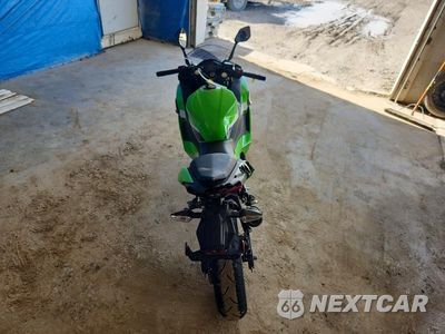 Zdjęcie 6 z 9 samochodu: 2026 KAWASAKI EX500 H VIN:ML5EXGH16TDA77375 - miniatura