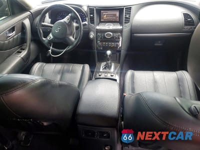 Zdjęcie 8 z 14 samochodu: 2017 INFINITI QX70 BASE VIN:JN8CS1MU0HM142786 - miniatura