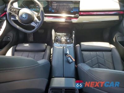 Zdjęcie 8 z 12 samochodu: 2025 BMW I5 EDRIVE 40 VIN:WBY33FK05SCT65214 - miniatura