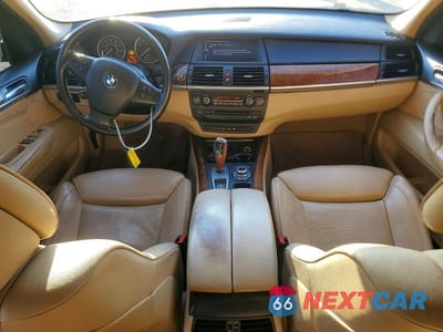 Zdjęcie 8 z 13 samochodu: 2012 BMW X5 XDRIVE35I VIN:5UXZV4C57CL986765 - miniatura
