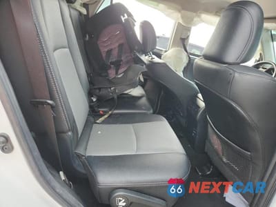 Zdjęcie 11 z 13 samochodu: 2019 TOYOTA 4RUNNER SR5 PREMIUM VIN:JTEBU5JR4K5693776 - miniatura