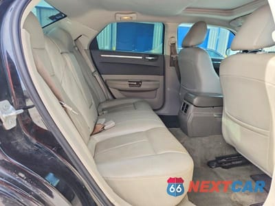 Zdjęcie 10 z 12 samochodu: 2008 CHRYSLER 300 LIMITED VIN:2C3KA33G88H120169 - miniatura