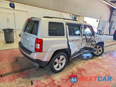 Trzecie zdjęcie samochodu z tyłu: 2011 JEEP PATRIOT SPORT VIN:1J4NT1GBXBD249700 - miniatura